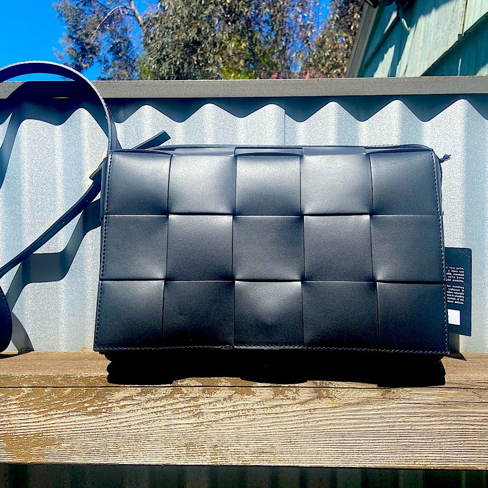NWT Black Leather Valentina Fiore Woven Crossbody Purse